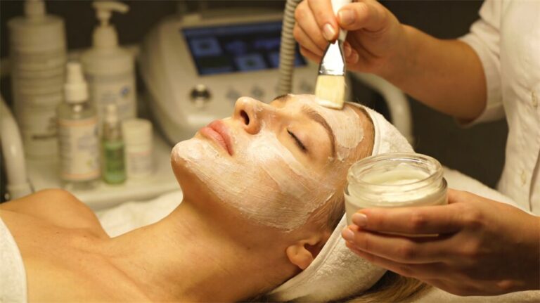 Deep Cleansing Facial